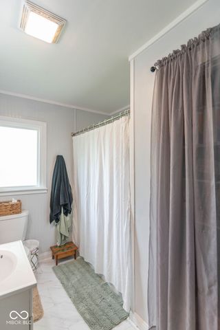 5808 E Orchard Road, Mooresville, IN 46158