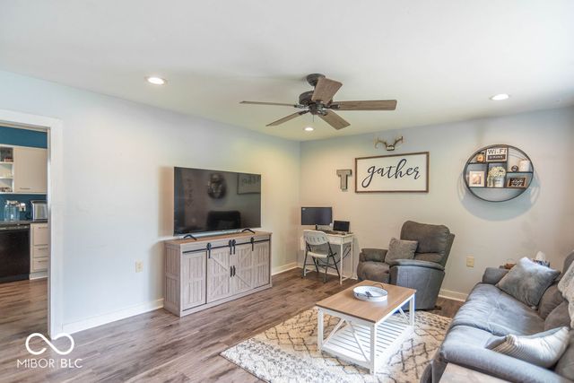 5808 E Orchard Road, Mooresville, IN 46158