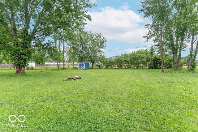 5808 E Orchard Road, Mooresville, IN 46158