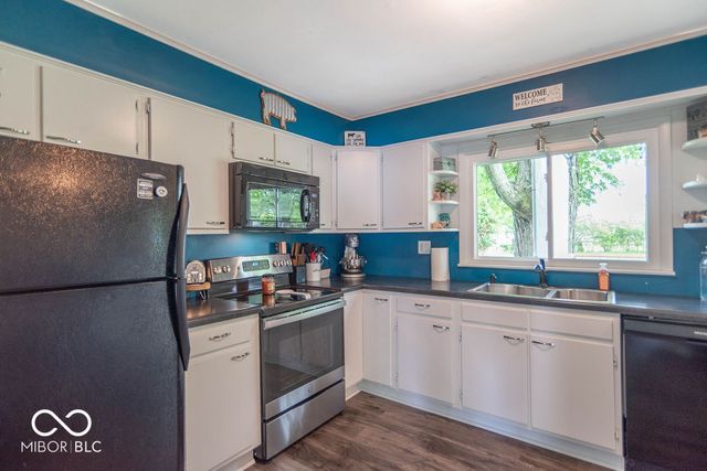 5808 E Orchard Road, Mooresville, IN 46158