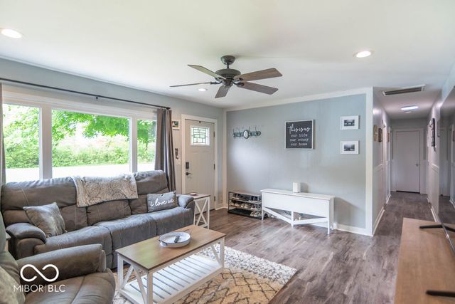 5808 E Orchard Road, Mooresville, IN 46158