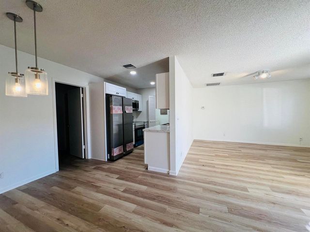 11877 Sturbridge Lane, Wellington, FL 33414