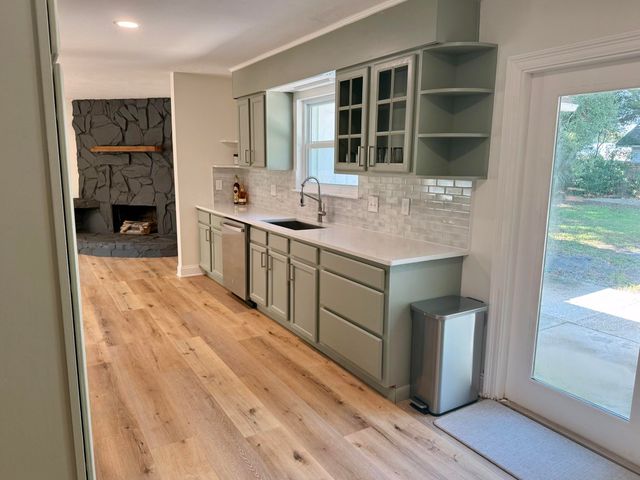 215 NE Buck Drive, Fort Walton Beach, FL 32548