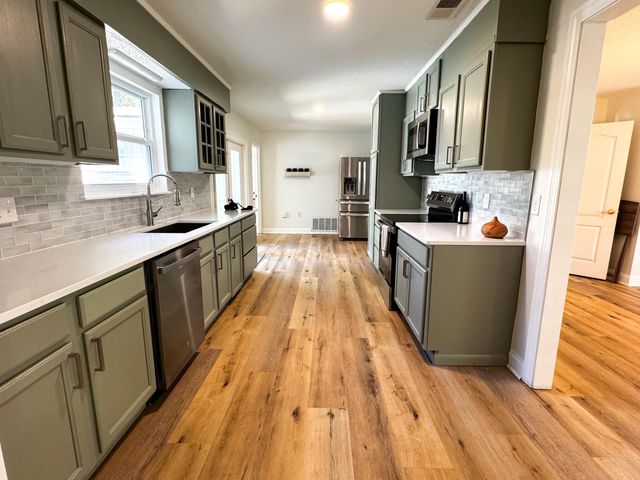 215 NE Buck Drive, Fort Walton Beach, FL 32548