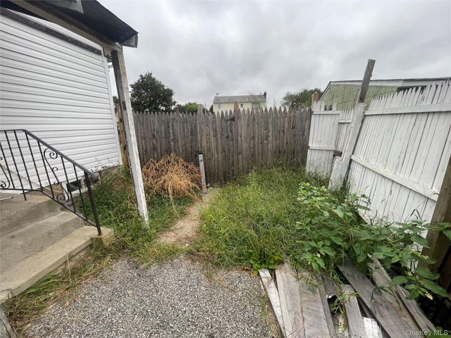 3 Surrey Drive, Amityville, NY 11701