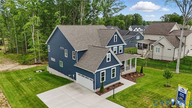 5172 Brandon Pines Dr, Providence Forge, VA 23140