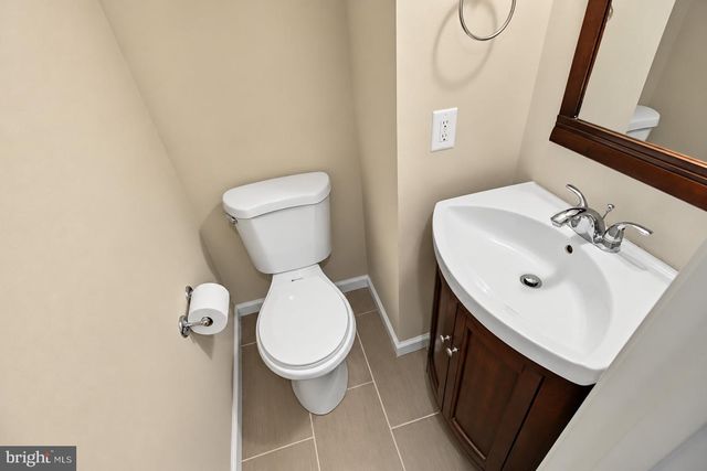5 LAZY HOLLOW WAY, Gaithersburg, MD 20878