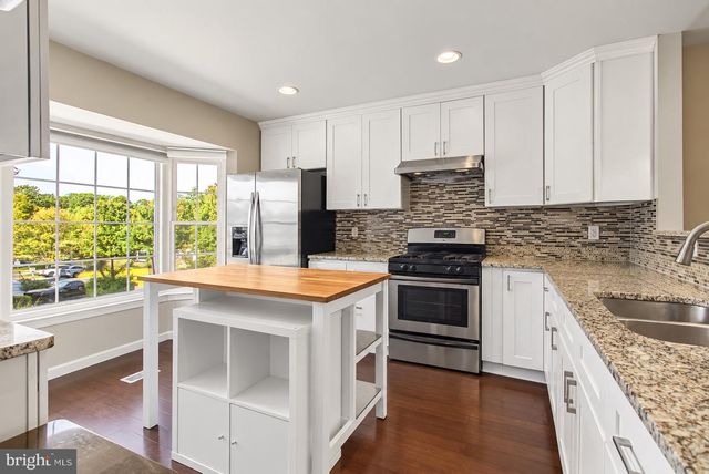 5 LAZY HOLLOW WAY, Gaithersburg, MD 20878
