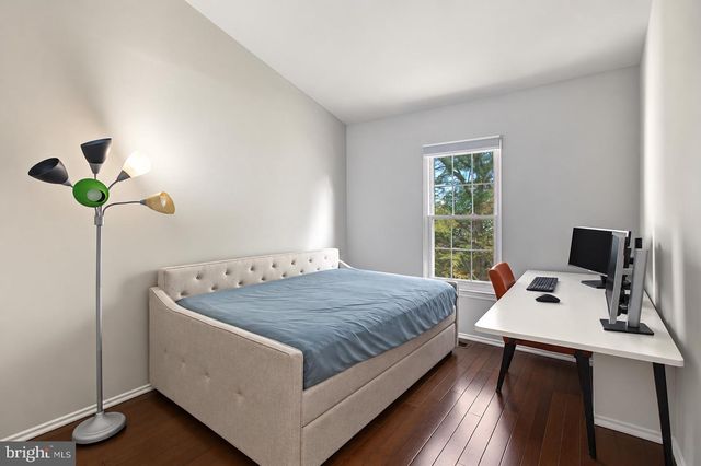 5 LAZY HOLLOW WAY, Gaithersburg, MD 20878