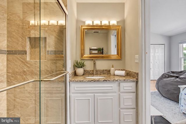 5 LAZY HOLLOW WAY, Gaithersburg, MD 20878