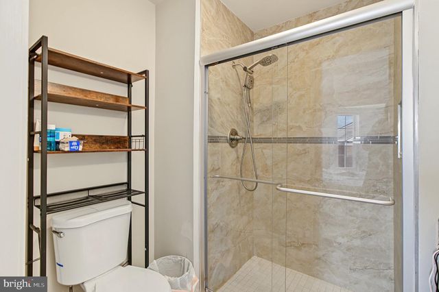 5 LAZY HOLLOW WAY, Gaithersburg, MD 20878