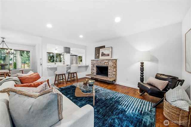 11903 NE 142nd Place, Kirkland, WA 98034