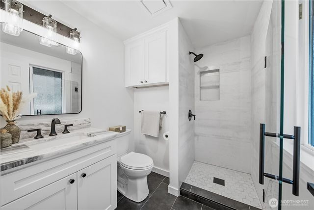 11903 NE 142nd Place, Kirkland, WA 98034