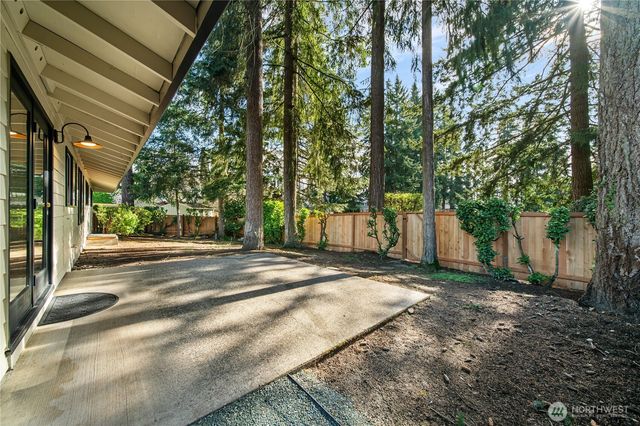 11903 NE 142nd Place, Kirkland, WA 98034