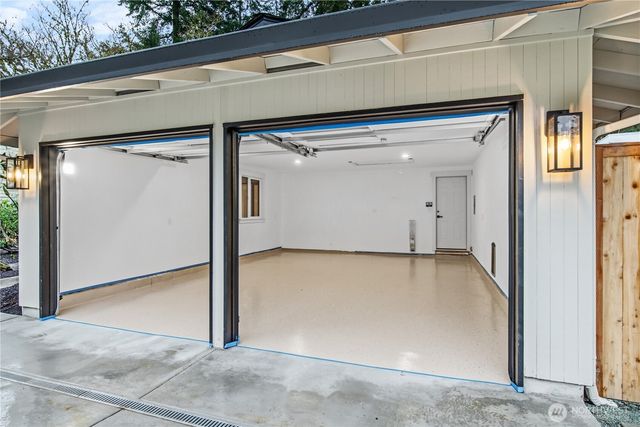 11903 NE 142nd Place, Kirkland, WA 98034