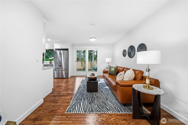 11903 NE 142nd Place, Kirkland, WA 98034