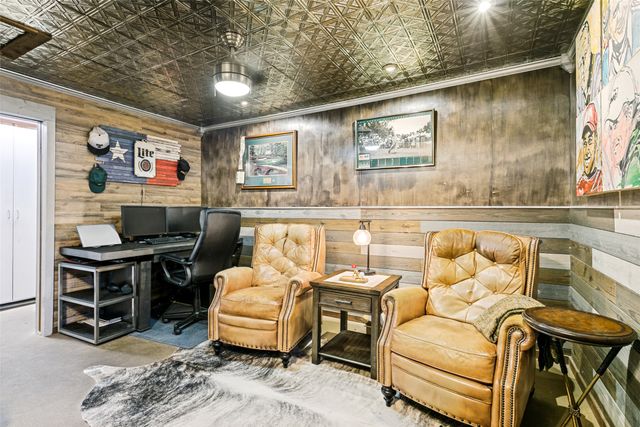 2845 Autumn Drive, Hurst, TX 76054
