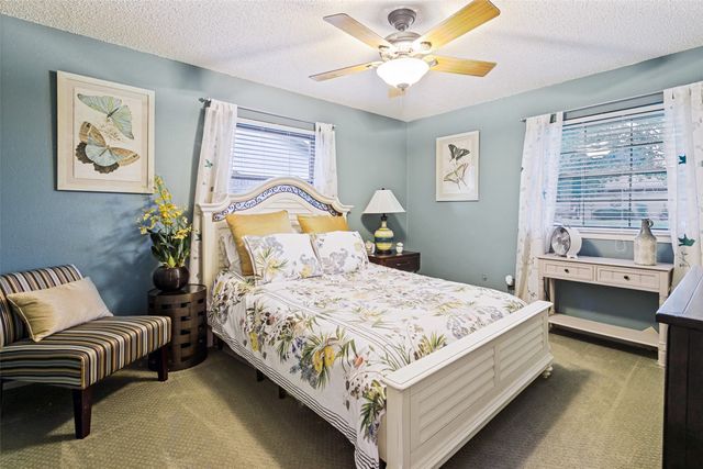 2845 Autumn Drive, Hurst, TX 76054