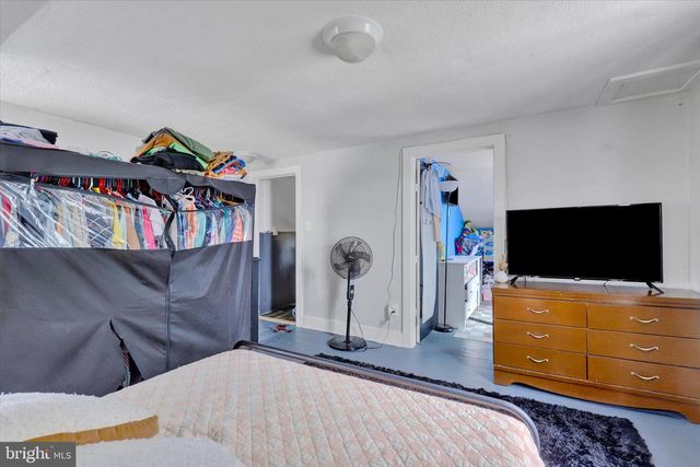 104-106 GARFIELD ST E, Shippensburg, PA 17257