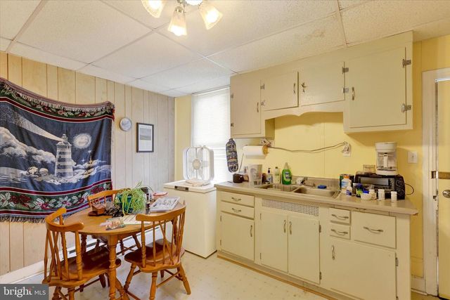 104-106 GARFIELD ST E, Shippensburg, PA 17257