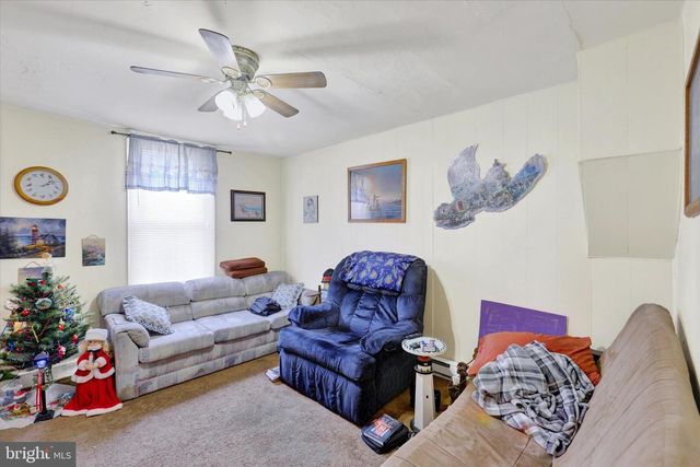 104-106 GARFIELD ST E, Shippensburg, PA 17257