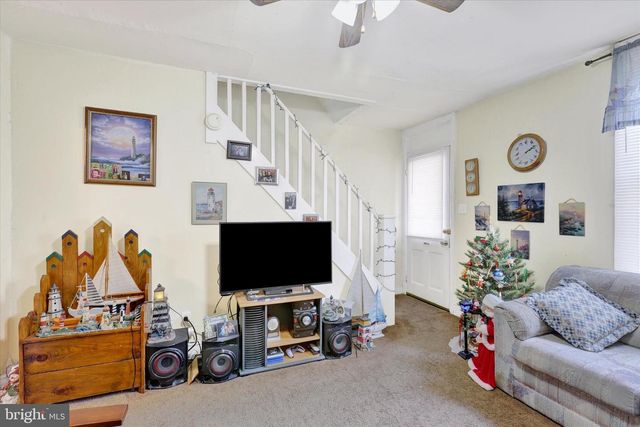 104-106 GARFIELD ST E, Shippensburg, PA 17257