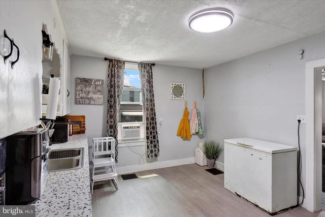 104-106 GARFIELD ST E, Shippensburg, PA 17257