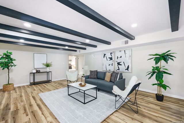 17119 Turkey Point St, San Antonio, TX 78232