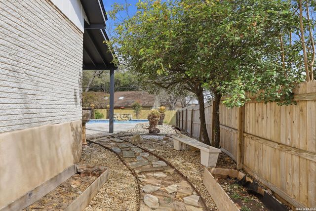 17119 Turkey Point St, San Antonio, TX 78232