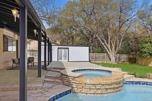 17119 Turkey Point St, San Antonio, TX 78232