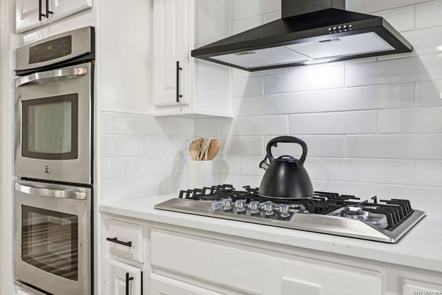 17119 Turkey Point St, San Antonio, TX 78232