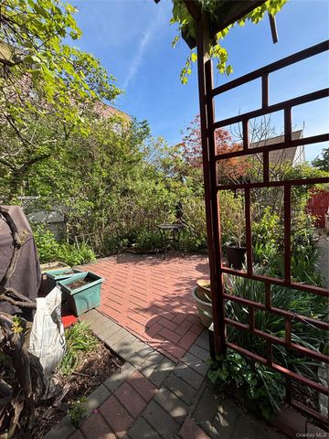 5715 66th Street, Maspeth, NY 11378