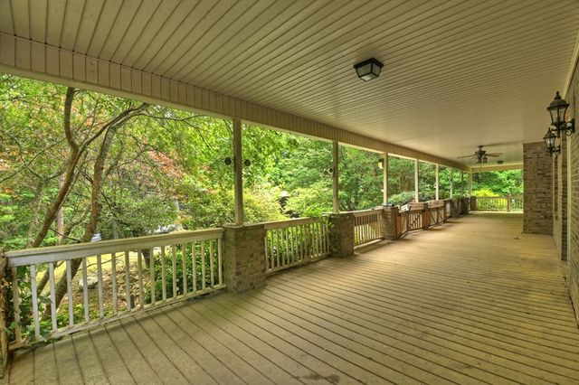 95 Laughing Bird Lane, Ellijay, GA 30536