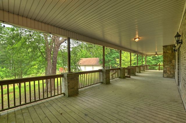 95 Laughing Bird Lane, Ellijay, GA 30536
