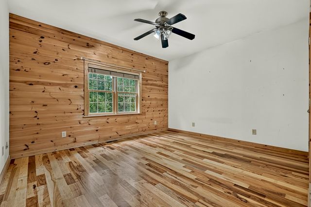 95 Laughing Bird Lane, Ellijay, GA 30536