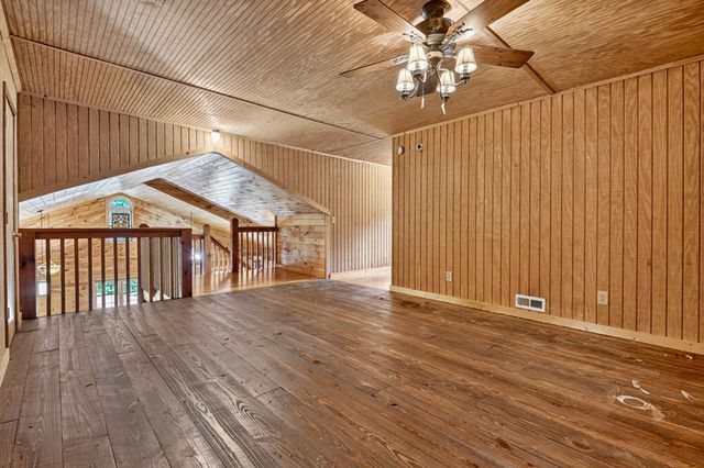 95 Laughing Bird Lane, Ellijay, GA 30536