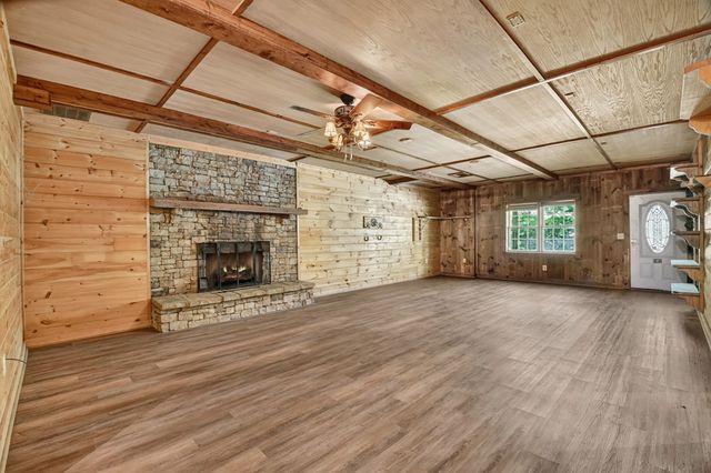 95 Laughing Bird Lane, Ellijay, GA 30536