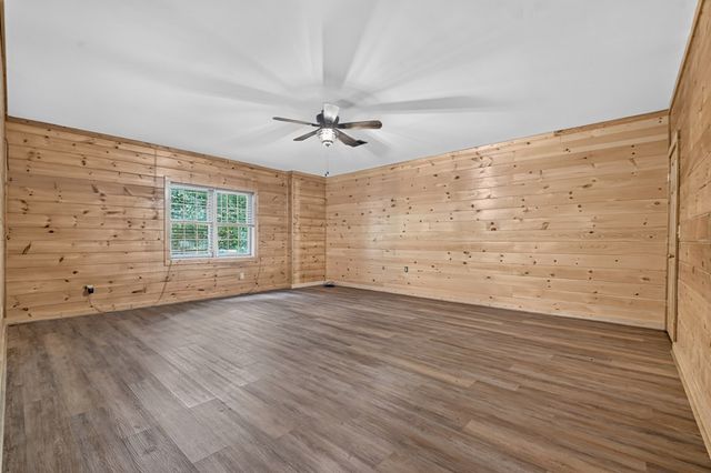 95 Laughing Bird Lane, Ellijay, GA 30536