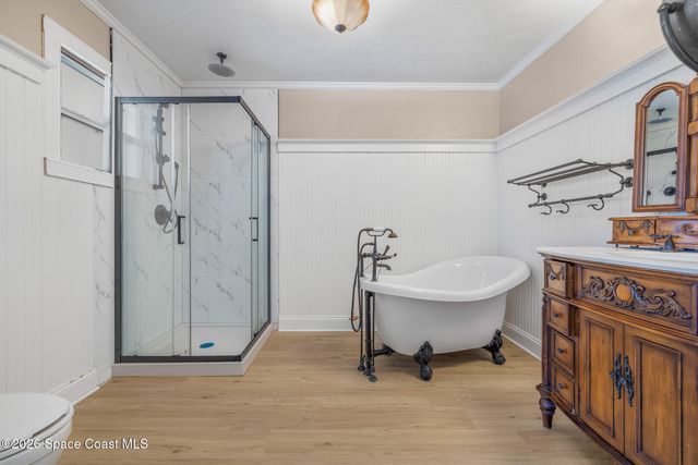 405 Hawthorne Court, Indian Harbour Beach, FL 32937