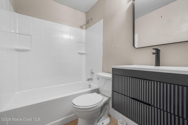 405 Hawthorne Court, Indian Harbour Beach, FL 32937