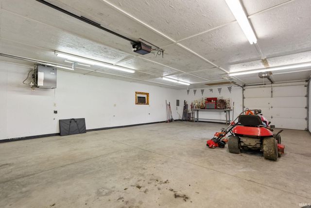 6717 Beaty Avenue, Fort Wayne, IN 46809