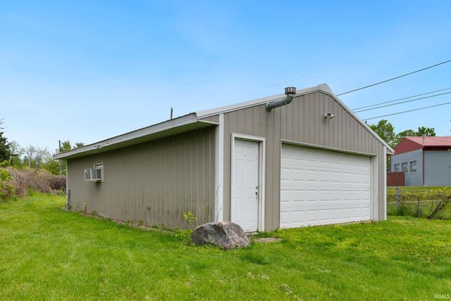 6717 Beaty Avenue, Fort Wayne, IN 46809