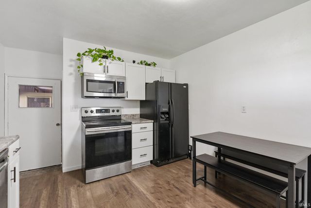 6717 Beaty Avenue, Fort Wayne, IN 46809
