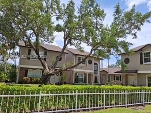 3824 NW 122nd Ter, Sunrise, FL 33323