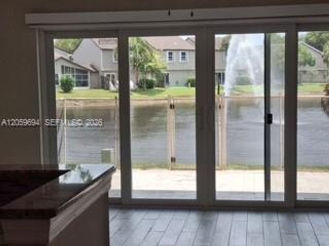 3824 NW 122nd Ter, Sunrise, FL 33323