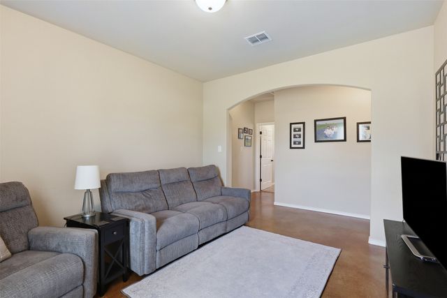 2425 Pecan Springs Road, Cleburne, TX 76031