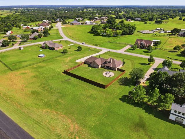 2425 Pecan Springs Road, Cleburne, TX 76031
