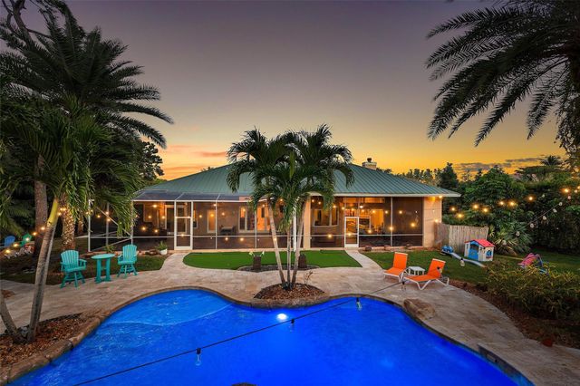 7033 NW 63rd Way, Parkland, FL 33067