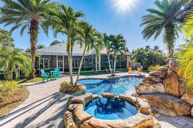 7033 NW 63rd Way, Parkland, FL 33067