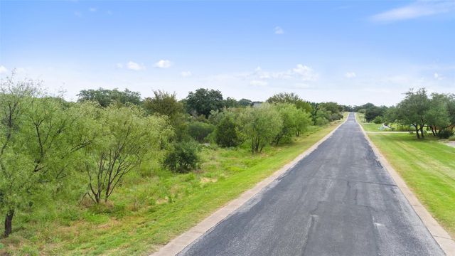 108 Cross TRL, Spicewood, TX 78669